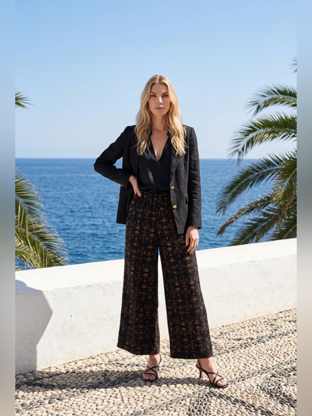 MOSSIMO Black and Gold Pattern Wide-Leg Palazzo Pants.
